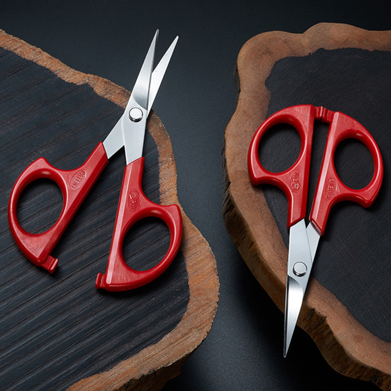 Leņķveida izliektas šķēres, izšuvumi, griešana ar galvu uz augšu, šķērveida audumi apģērbu šūšanai, krustdūriens, diegu griezējs, šūšanas piederumi