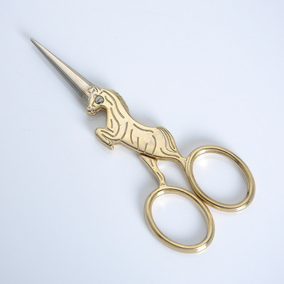 Nerūsējošā tērauda antīkās šķēres melnas un zeltainas 12 dažādu dzīvnieku formas amatniecības šķēres DIY šūšanas piederumi izšūšanas šķēres