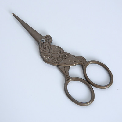 Nerūsējošā tērauda antīkās šķēres melnas un zeltainas 12 dažādu dzīvnieku formas amatniecības šķēres DIY šūšanas piederumi izšūšanas šķēres