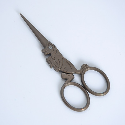 Nerūsējošā tērauda antīkās šķēres melnas un zeltainas 12 dažādu dzīvnieku formas amatniecības šķēres DIY šūšanas piederumi izšūšanas šķēres