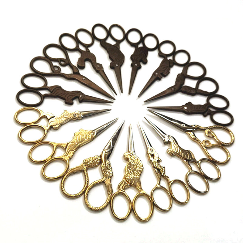 Nerūsējošā tērauda antīkās šķēres melnas un zeltainas 12 dažādu dzīvnieku formas amatniecības šķēres DIY šūšanas piederumi izšūšanas šķēres