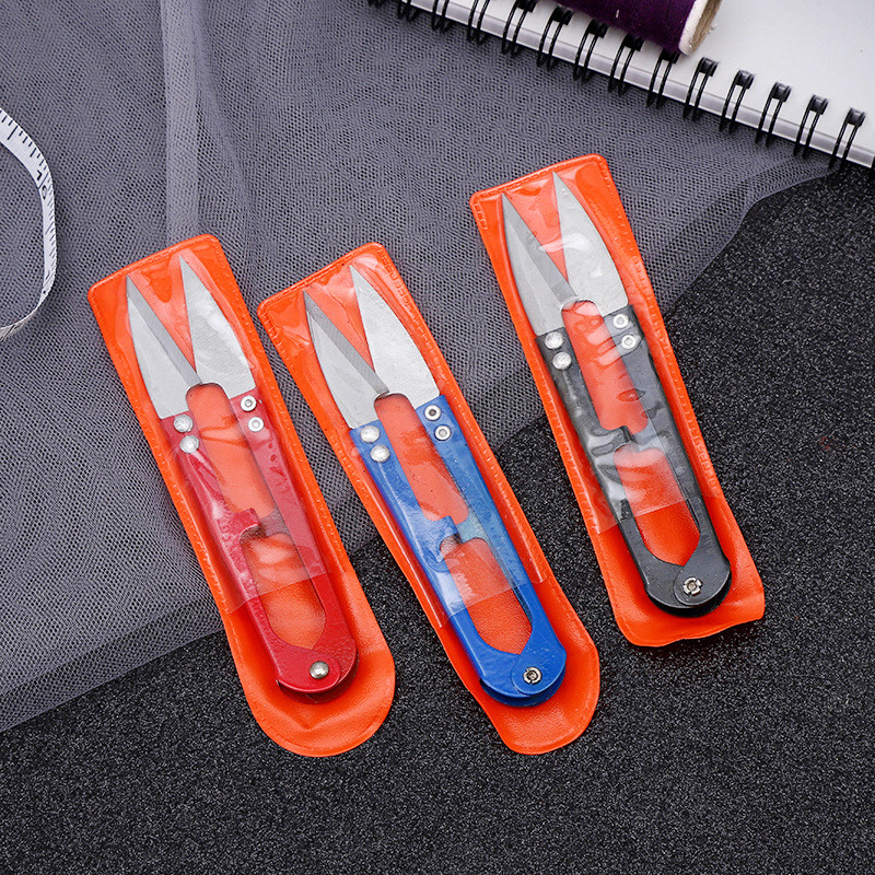 2 gab. Pārnēsājamas U-veida šūšanas šķēres Drēbnieka šķēres Praktiski šūšanas piederumi Dzijas griezēji Vītņu griezēji AA7481