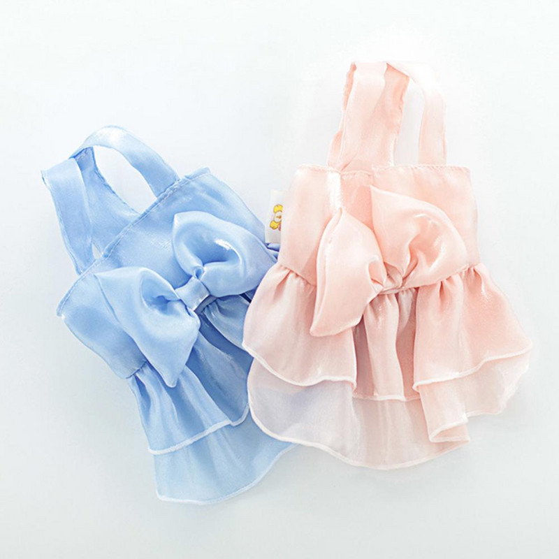 Skaista kleita mājdzīvniekam Eleganta kleita ar pleciem, uzkrītoša kleita mājdzīvnieka kucēnam, princeses kleita