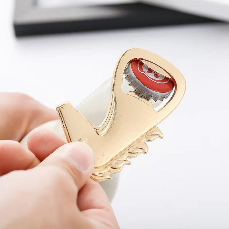 1 gab Smieklīgs dizains vienradža formas alus pudele, atvērta suvenīri, sakausējuma kāzu dāvana viesiem pudeļu attaisāmā dāvana dzimšanas dienas ballītei