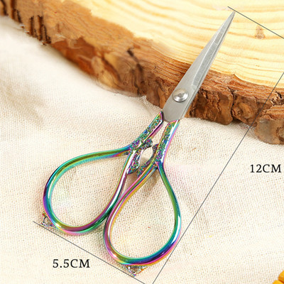 Retro Zakka Šujmašīna Vintage Šķēres Izšūšana Krustdūriens Audums Drēbnieka kopšana DIY Rokdarbi Dūrienu Diegi Šķēres