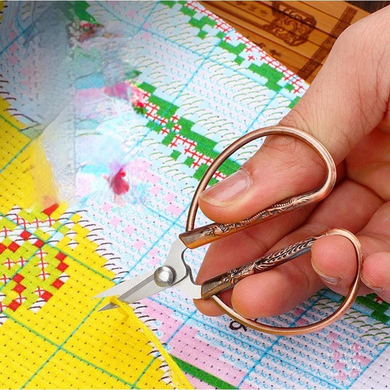 Cirsts pūķa metāla rokturis Bonsai amatniecības šūšanas šķēres Profesionālās ķīniešu tradicionālās asās minišķēres mājas birojam.