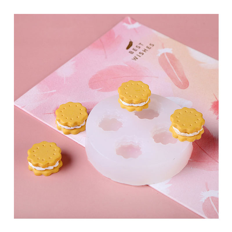 Miniküpsise küpsise eeterlik õli seebiküünal silikoonvorm DIY sünnipäevaks käsitsi valmistatud savivaigust epoksiidi valmistamine kaunistus