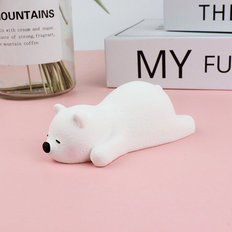 Jääkaru silikoonvormivaht šokolaadifondist koogi valmistamise tööriist 3D küünal aroomiteraapia hallituse savi krohv töölaua ornament