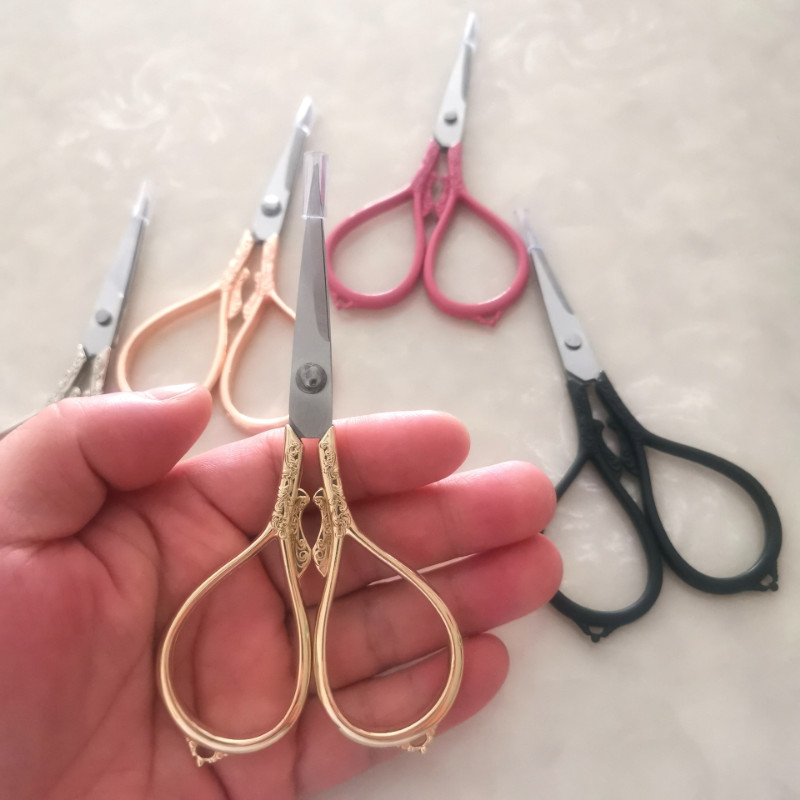 Retro šūšana Rokdarbi Šķēres Mājsaimniecības Izšūšana Diegi Šķēres Rokdarbu instrumenti Atzarošana Drēbnieks Šķēres DIY Auduma šķēres