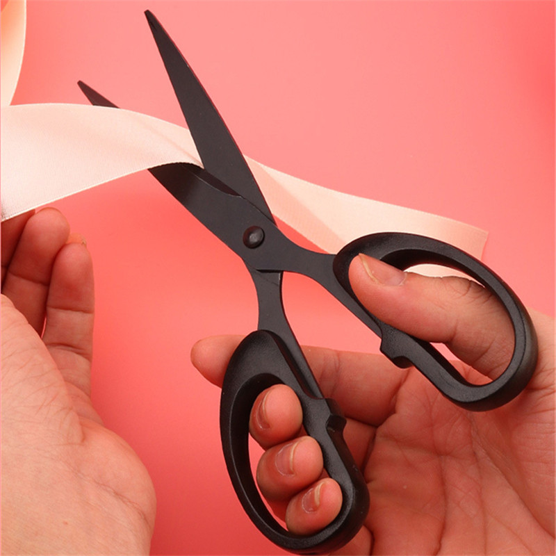 1 tk mustad läbipaistvad rätsepakäärid kanga lõikamiseks Tailor kirjatarbed lõikur Paber tikandid käärid tarvikud õmblemine