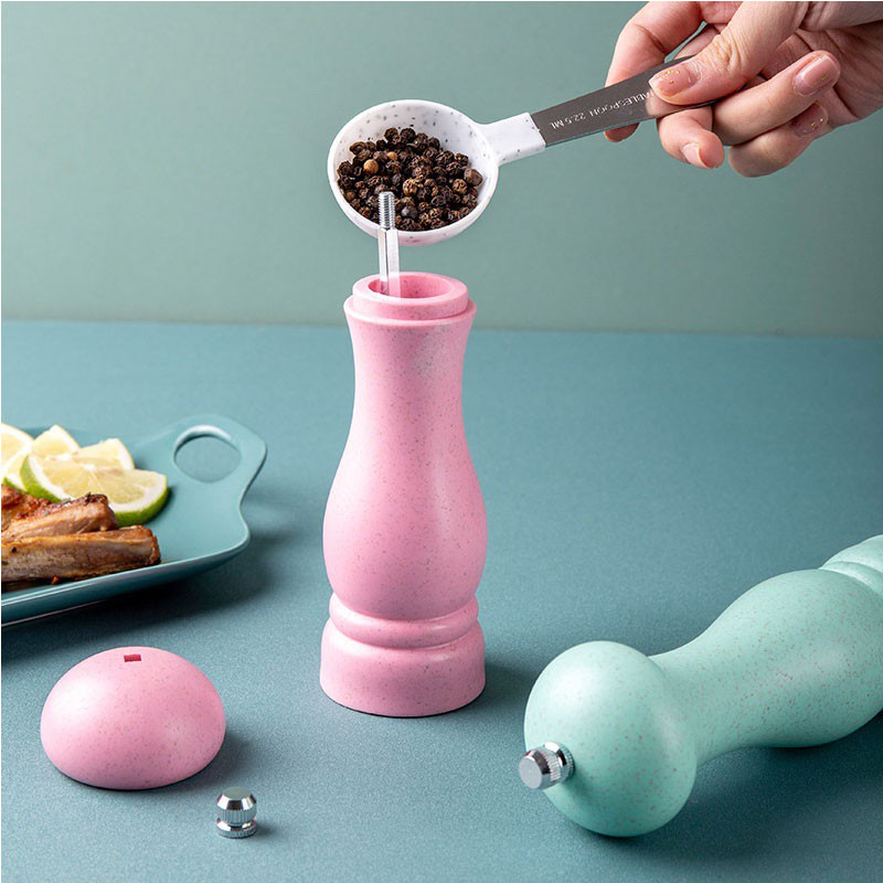 6 collu kviešu salmu piparu dzirnaviņas vai sāls dzirnaviņas — atkārtoti uzpildāma sāls piparu dzirnaviņas Koksne ar keramikas malšanas serdi