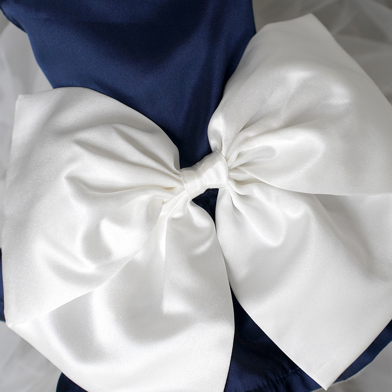 Stilīgs mājdzīvnieku apģērbs, kas dekorē mājdzīvnieku kleitu ar augstu elastību Bowknot Sweet Dog White Princess kleitas ar Bowknot suņu apģērbu