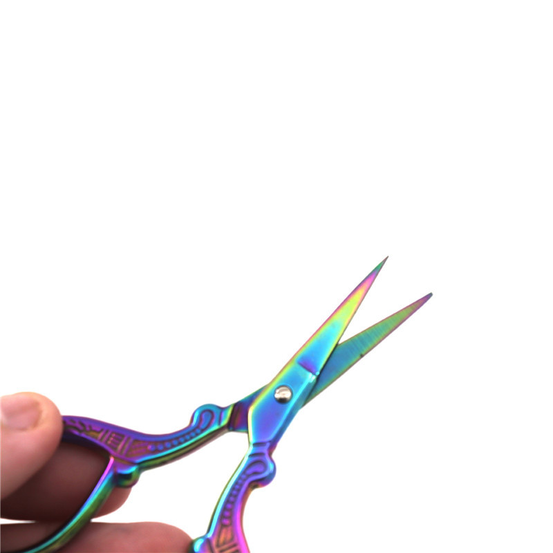 Teravad väikesed käärid näputöö õmblemiseks Peen kvaliteetsed käsitöökäärid roostevabast terasest siksakäärid