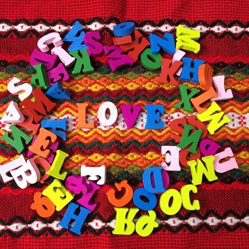 100 tk puidust numbrid Inglise tähestikud Beebi alushariduse õppevahend Scrapbooking Puit DIY tähed Käsitöö kaunistus