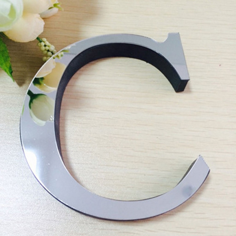 26 ingliskeelset tähte Peegelseinakleebised Hõbedane akrüültähestiku tarvikud koduse pulmade kaunistamiseks 3D DIY kunsti seinamaaling plakat