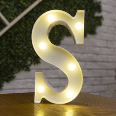 Tähed Dekoratiivne tähestik LED-öötuled Helendavad numbrid Patareilambi sisekujundus kodukaunistuseks sõbrapäeva pulmapidu