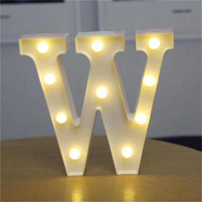 Tähed Dekoratiivne tähestik LED-öötuled Helendavad numbrid Patareilambi sisekujundus kodukaunistuseks sõbrapäeva pulmapidu
