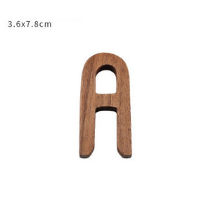 Litere decorative de perete din nuc negru Combinație de numere Adeziv de perete DIY Litere de decorare Numerele casei Alfabetul englezesc