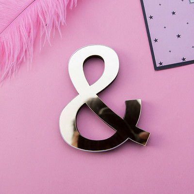 Auksiniai 3D veidrodiniai raidžių sieniniai lipdukai, skirti logotipui pavadinimas Vestuvės meilės raidės „pasidaryk pats“ abėcėlė Anglų sienų dekoro freska Namų dekoravimas