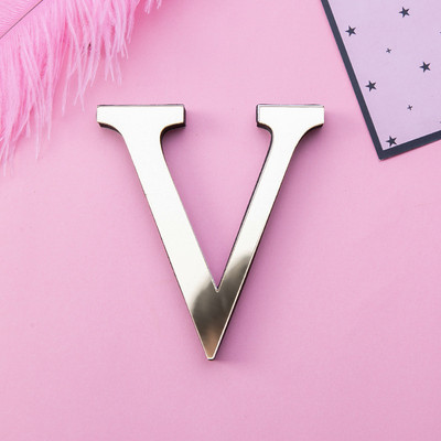 Auksiniai 3D veidrodiniai raidžių sieniniai lipdukai, skirti logotipui pavadinimas Vestuvės meilės raidės „pasidaryk pats“ abėcėlė Anglų sienų dekoro freska Namų dekoravimas