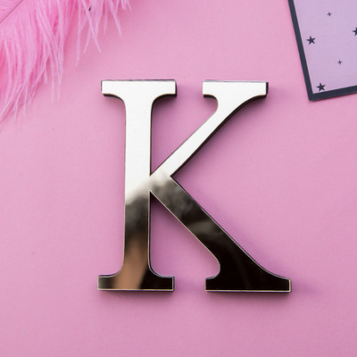 Auksiniai 3D veidrodiniai raidžių sieniniai lipdukai, skirti logotipui pavadinimas Vestuvės meilės raidės „pasidaryk pats“ abėcėlė Anglų sienų dekoro freska Namų dekoravimas
