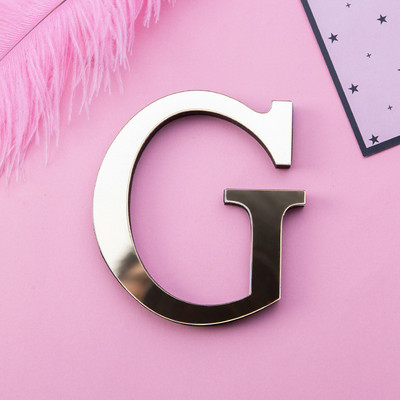 Auksiniai 3D veidrodiniai raidžių sieniniai lipdukai, skirti logotipui pavadinimas Vestuvės meilės raidės „pasidaryk pats“ abėcėlė Anglų sienų dekoro freska Namų dekoravimas