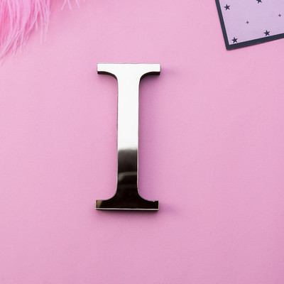 Auksiniai 3D veidrodiniai raidžių sieniniai lipdukai, skirti logotipui pavadinimas Vestuvės meilės raidės „pasidaryk pats“ abėcėlė Anglų sienų dekoro freska Namų dekoravimas