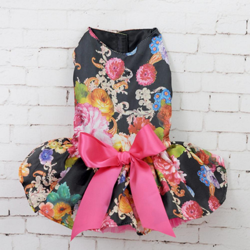 Mājdzīvnieku apģērbi Stilīga suņu kleita Salda suņu princešu kleita ar jostu Jauka mājdzīvnieku kāzu kleita Vasaras mājdzīvnieku drēbes kaķu kleita