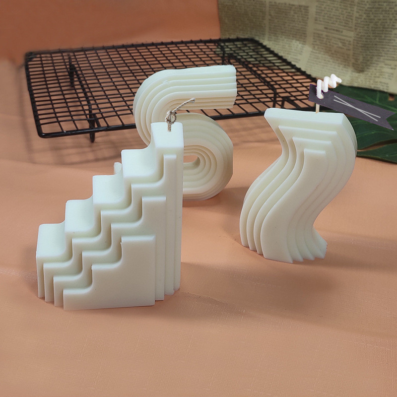 Uue geomeetrilise hoone kujuga küünla silikoonvorm Käsitsi valmistatud seebist krohvivaigust valmistatud küünlakomplekt kodukinke pulmakaunistus