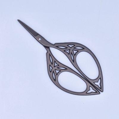 Nerūsējošā tērauda dūriens Retro vintage antīki smalki izšuvumi šūšanas drēbnieki šķērveida rokdarbu audumi rokdarbu instrumenti šūšanai