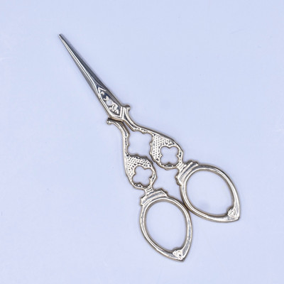 Ristpistes Retro Vintage käärid Antiikne näputöö Tikand ja õmblus käärid Käsitöö rätsep niidi kangalõikuri tööriistad