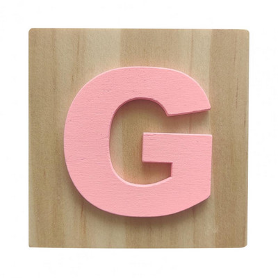 Modes koka bloki Priedes koka burtu bloki, bez skrāpējumiem, brīvi stāvošs agrīnās izglītības burtu bloks