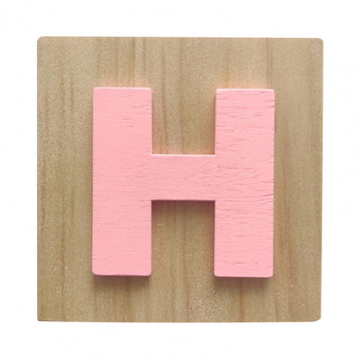 Modes koka bloki Priedes koka burtu bloki, bez skrāpējumiem, brīvi stāvošs agrīnās izglītības burtu bloks