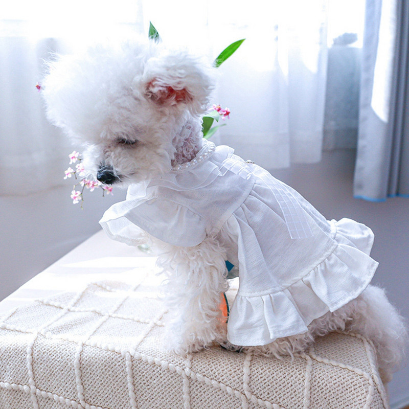 Kucēnu mājdzīvnieku suņu apģērbi Vasaras balto pērļu kleita suņiem Sweetly Princess kleita Teddy Chihuahua ballīte dzimšanas dienas dekors mājdzīvnieku kostīms
