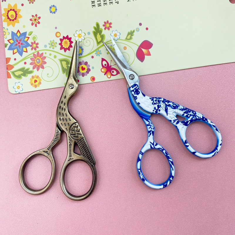 1Gb Vintage Šķērveida šūšanas rīks Drēbnieks Amatniecības Izšūšanas Audums Eiropas Retro klasisks Antikvariāts Amatniecība Drēbnieki Šķēres