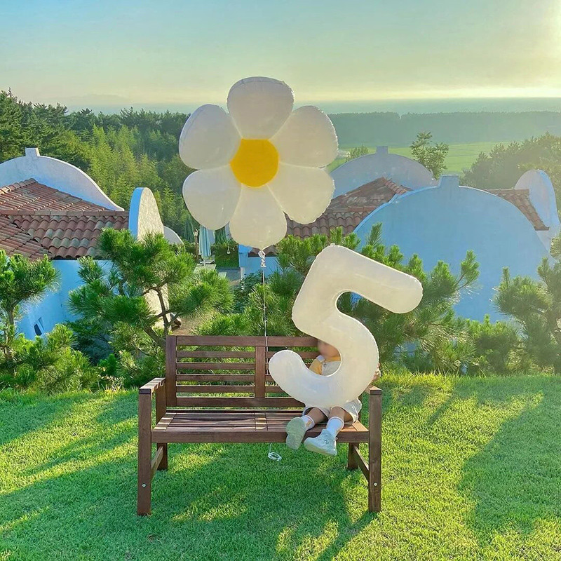 32/40 collu balti skaitļu folijas baloni 0-9 numuru balti mazi margrietiņu ziedu baloni Daudz laimes dzimšanas dienā ballītes bērnu dušas dekori