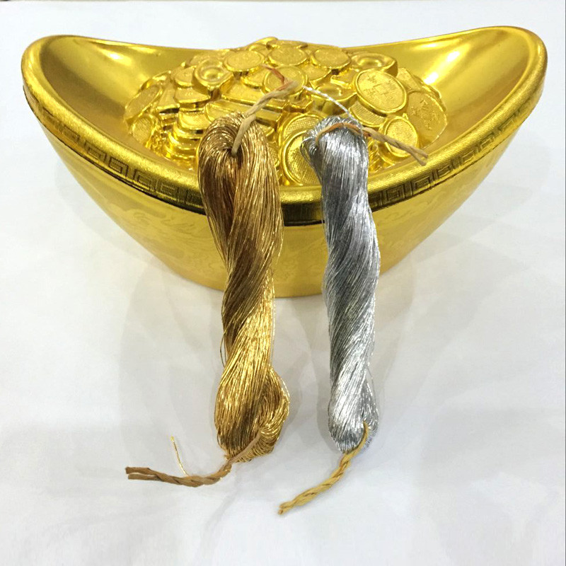 Izšūšana krustdūrienā t / Spiraea izšuvumi / izšūšanas diegi / sudraba metāla dzijas diegi / jāizmanto izšūšanas līnijas