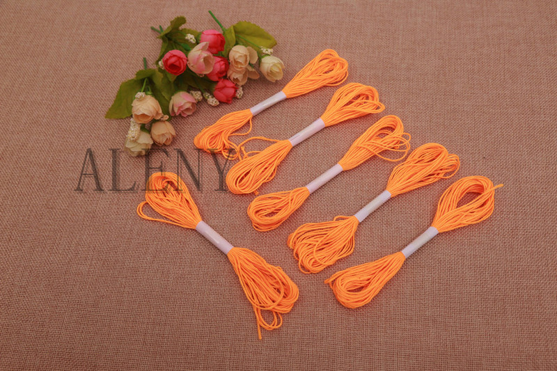 8M/gab Skaists krustdūriena diegs 8gab/20gab Fluorescējoša krāsa Izšūšana Kokvilnas aukla šķeteres šūšanai Amatniecība