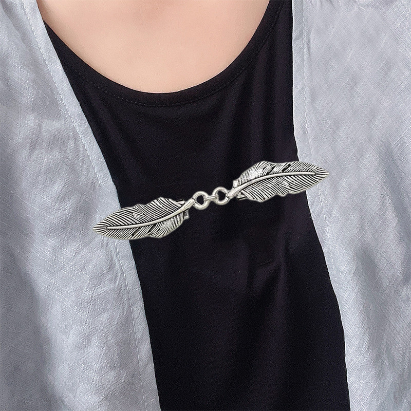 Moterų retro vintažinis kardiganas su segtuku Megztinis skara Palaidinė Apykaklė Megztinis Šalikas Užsegimas Sagė Pin Papuošalai Priedai