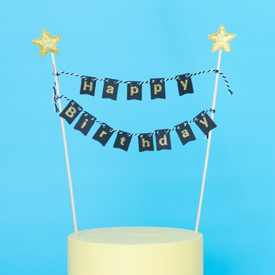 Gimtadienio tortas Vėliavos viršus Kepimo dekoravimo įrankiai Medinis popierius Linksmo gimtadienio vakarėlio dekoro dalykėliai Reklamjuostė