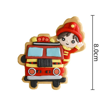 Ugunsdzēsēju lelle Mīkstā keramika Dzimšanas dienas kūkas dekors Tortes ugunsdzēsēju mašīnas ballīte bērnu ballīte viena gada dzimšanas dienā zēnam 1. bērnu duša