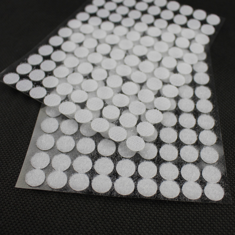 450 paari 10 mm isekleepuv kinnitusteip, täppidega nailon polüester konks ja silmus maagiline kleebis ümmargune tugev isekleepuv kinnitusteip