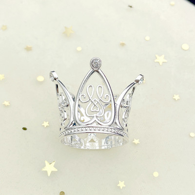 1 db Tiara arany színű korona torta felső dekoráció Elegáns esküvői torta hercegnő születésnapi dekorációs parti kellékek