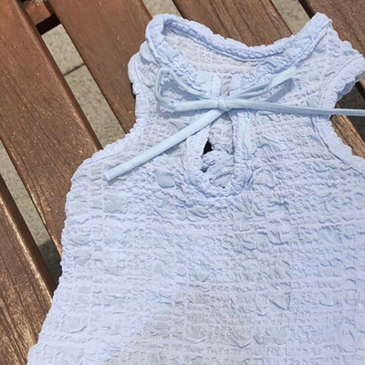 Λευκά ρούχα για σκύλους Teddy Bomei μονόχρωμες ζαρτιέρες πιο απαλές από τις αρκούδες Καλοκαιρινά ρούχα για κουτάβι πουκάμισο με λεπτό πάτο γιλέκο για κατοικίδια