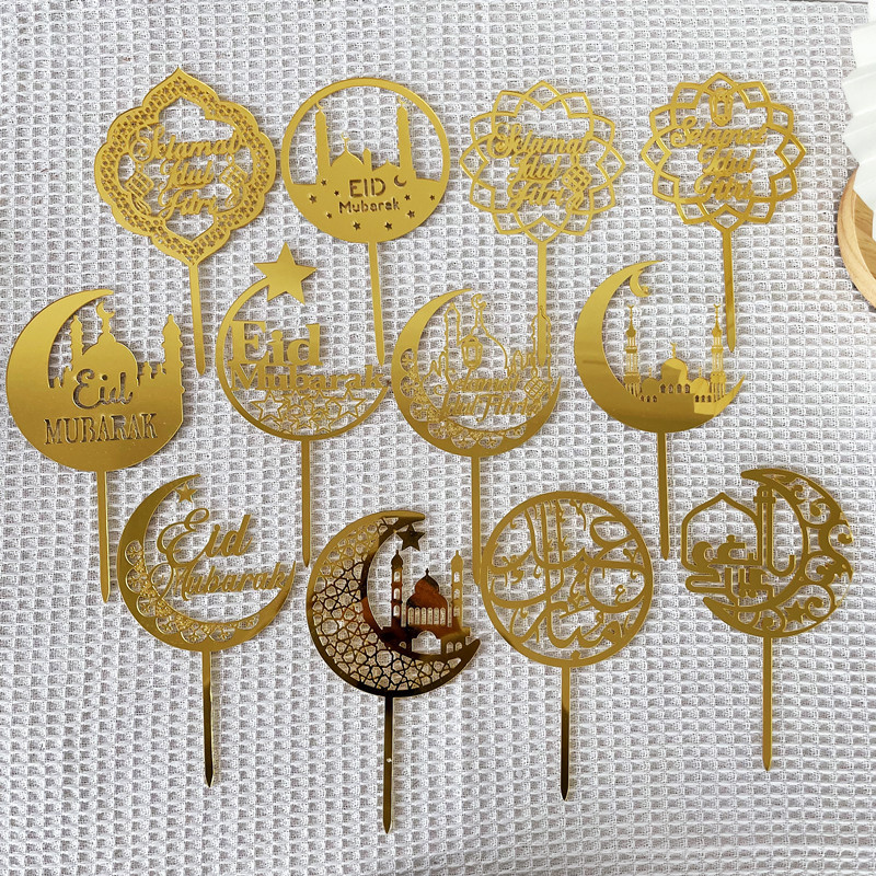 INS 32 Styles Auksiniai arabiški Mubarako Ramadano pyragaičių tvarsčiai akriliniai Eid Mubarako keksų apmušalai, skirti Eid Mubarako vakarėlio tortų dekoravimui