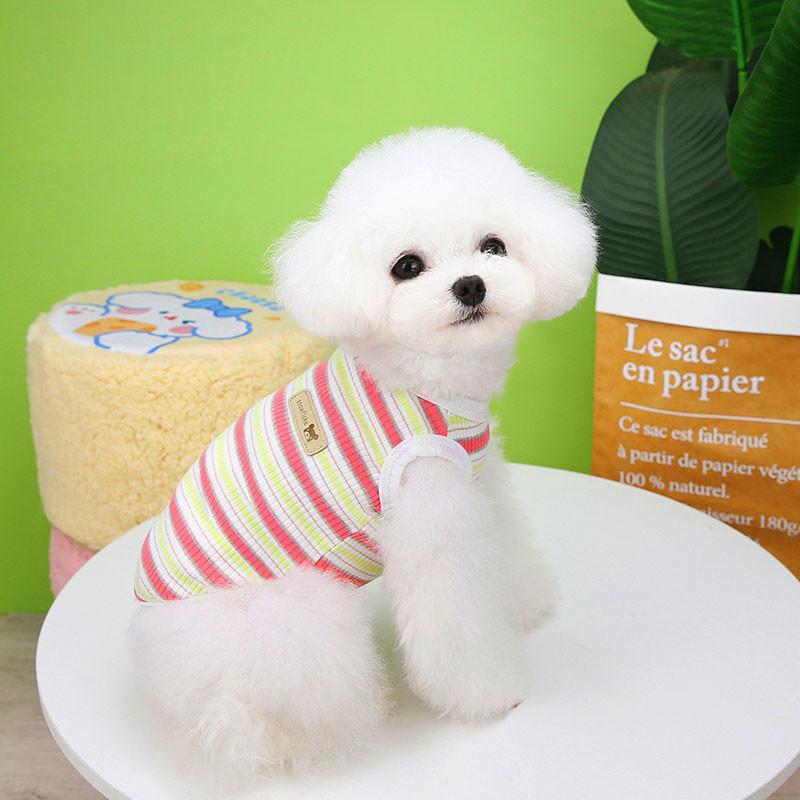 Tavaszi és nyári kisállatruházat Kutyaruhák Kölyökkutya csíkos mellény Teddy jumper Rajzfilm matricák Hímzett kutyaruhák