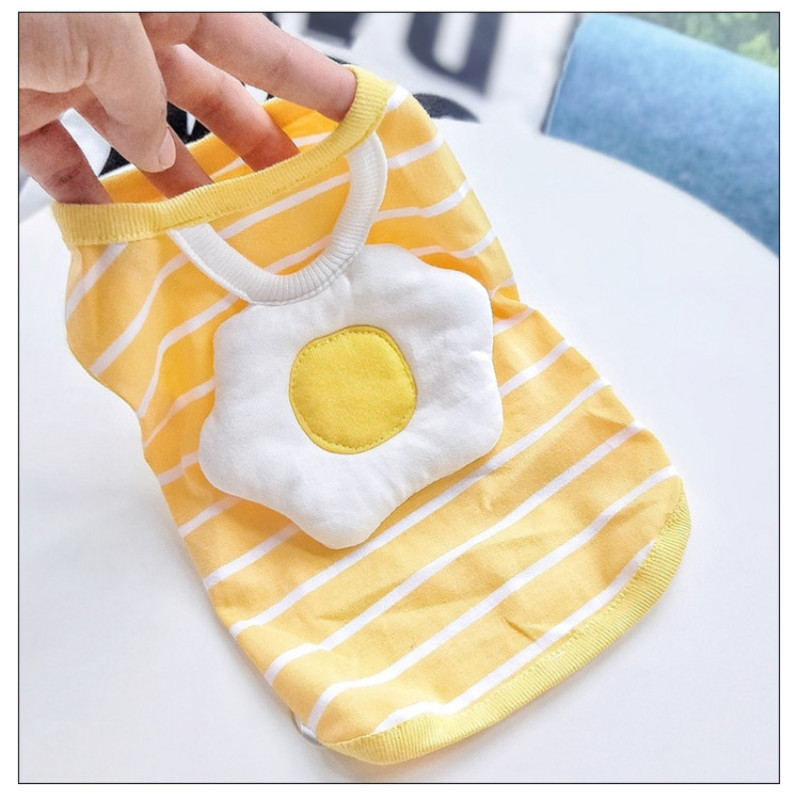 Kisállatkutya ruhák Csíkos buggyantott tojás mellény kutyáknak Ruházat macska kicsi aranyos vékony nyári divat fiú chihuahua kisállat termékek 2023