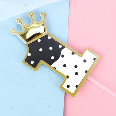 Szám korona csokornyakkendő gyémánt újszülött baba tortafedő 1. 2. 3. 100 nap Boldog születésnapot tortafedő gyerekeknek ajándék parti kellékek