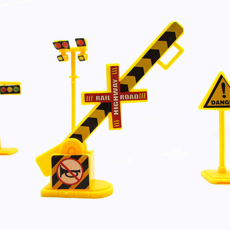 Építkezésre figyelmeztető tábla Születésnapi tortadísz gyerekeknek Közlekedési tábla tortadíszítő topperek Autós parti díszek