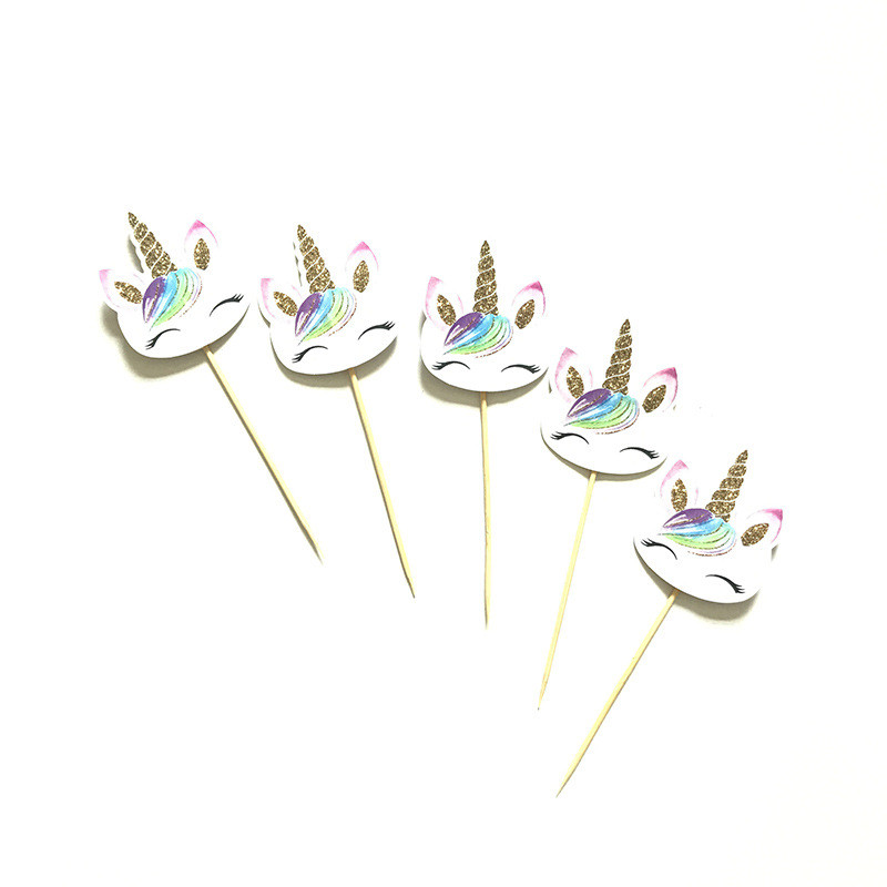 24 db Rajzfilm egyszarvú sült betétek Címke Születésnapi torta Gyümölcs Desszert Fogpiszkáló Születésnapi Party Esküvői Torta Zászló Dekorációs Kellékek